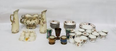 Collection of decorative ceramics to include Edwar