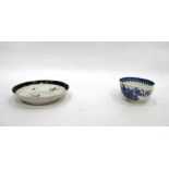 Worcester blue and white teabowl decorated with co
