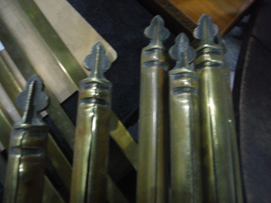 Brass stair rods with fittings - Image 4 of 5