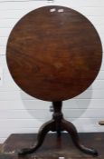 Early 19th century mahogany circular tilt-top trip