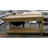 Modern worktop bench, the top with three drawers a