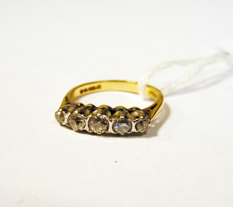 18k gold and five-stone diamond ring