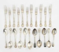 Set of six silver dessert spoons, Kings pattern, with engraved initial 'P', five matching forks,