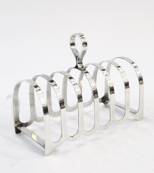 Late 20th century silver six place toast rack, Sheffield 1978, Cooper Bros & Sons, 3.2 troy oz