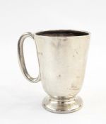 Small silver christening cup, Birmingham (marks rubbed) and a single silver pepperette 1887 (2)