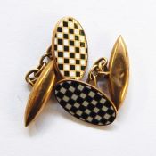 Pair of gentleman's 9ct gold cufflinks with enamel chequerwork design