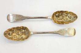 Pair of Victorian silver berry spoons, fiddle pattern with chase decoration, Edinburgh 1817, 2.5oz