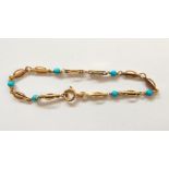 9ct gold and turquoise bracelet, oval and bar pattern interspersed with turquoise beads