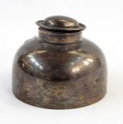 20th century silver and glass inkwell, London, William Comyns, retailed by Littlejohn & Son,