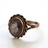 9ct gold and faceted smokey quartz dress ring, size P