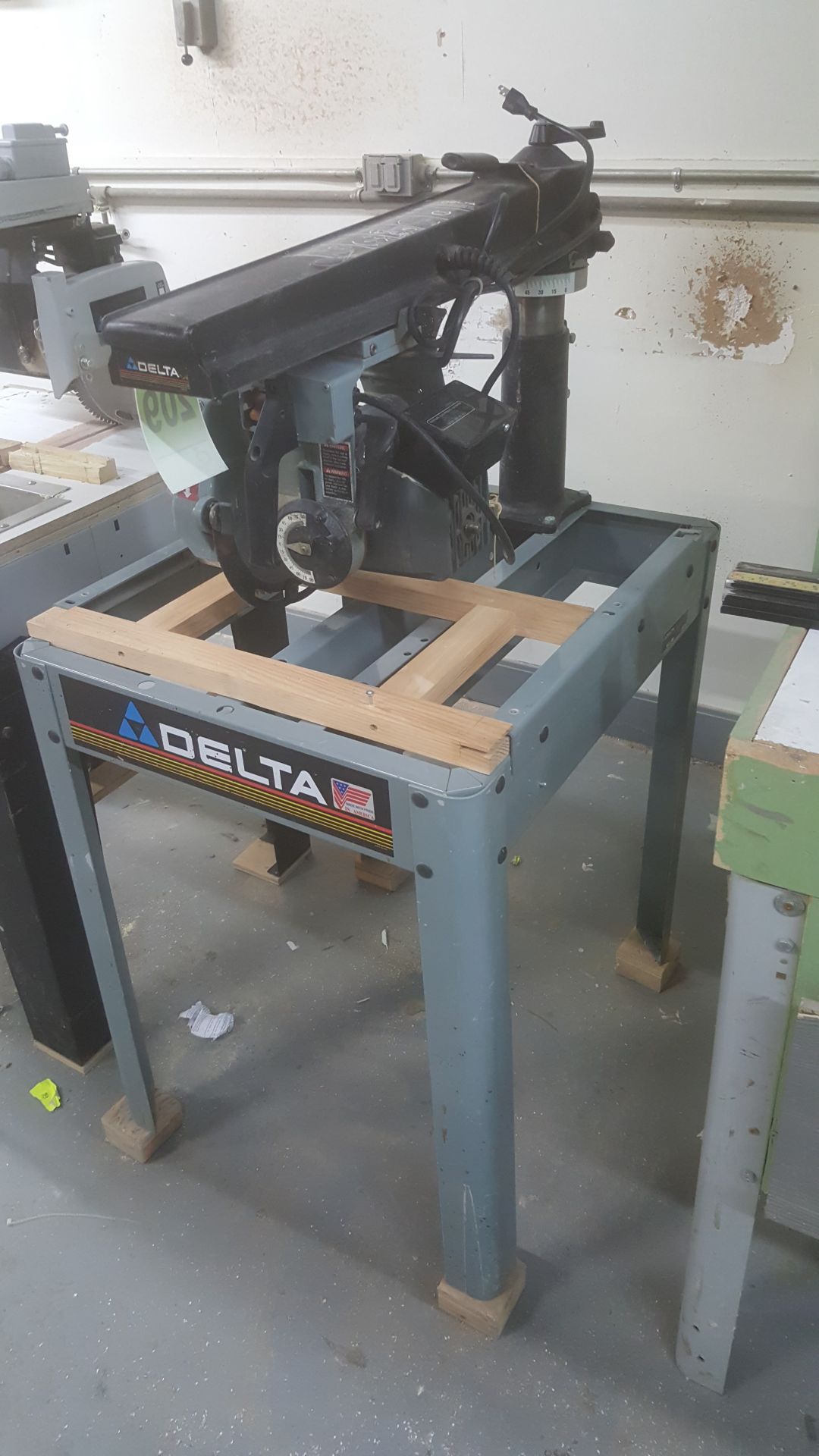 DELTA radial arm saw mod.424-02-131-0014 on metal frame - Image 4 of 6