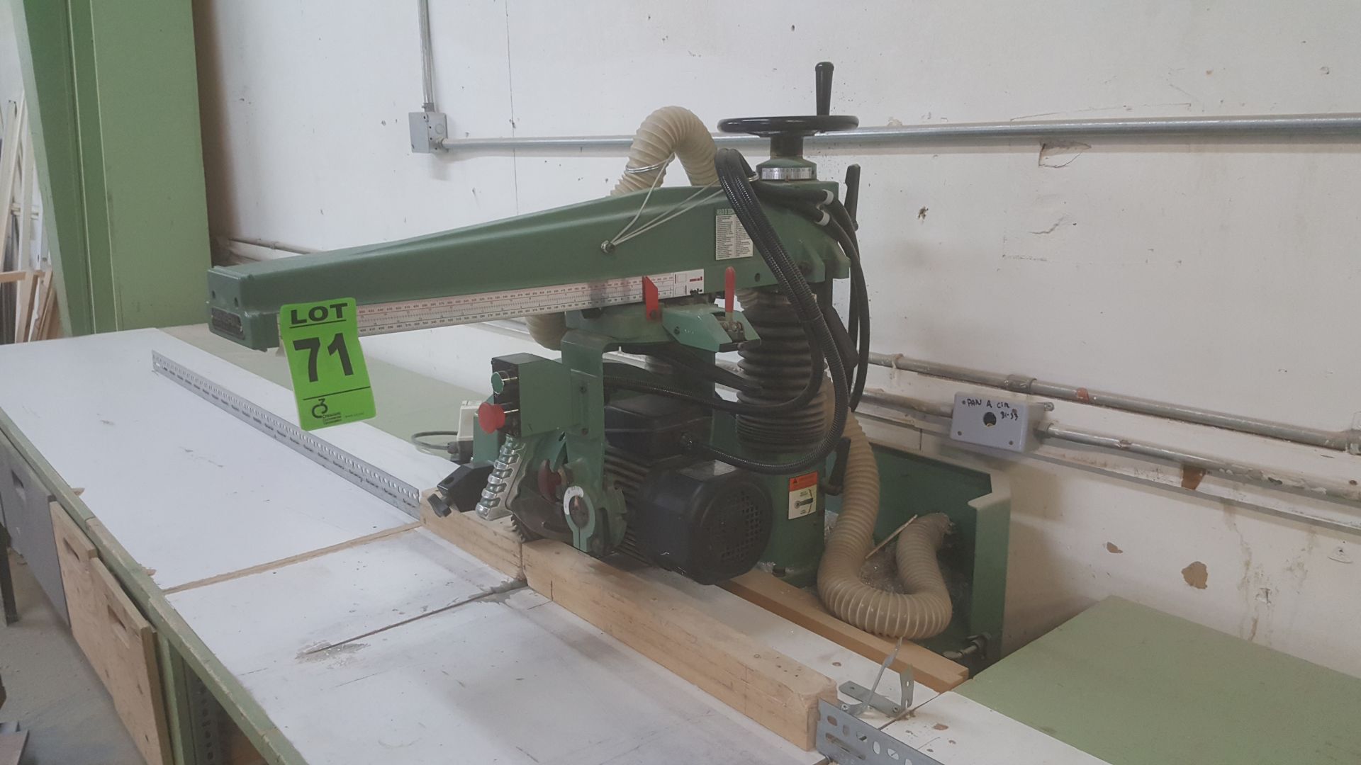 GENERAL INTERNATIONAL 12" radial arm saw w/magnetic switch mod.E309069 - Image 2 of 9