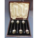 A cased set of silver coffee spoons, Birmingham, 1926.