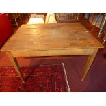 An early 20th century oak table with single end drawer raised on tapered legs. H-70 W-107 D-80cm