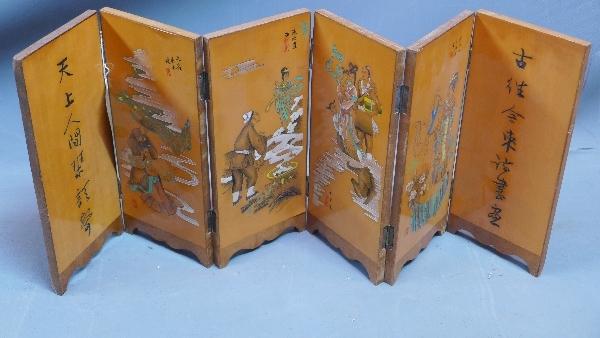 A 20th century Chinese six fold table screen, H.28 W.73cm