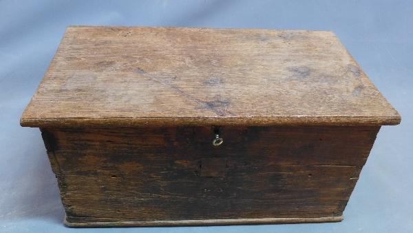 A 20th century teak Pakaian box, H.29 W.62 D.34cm