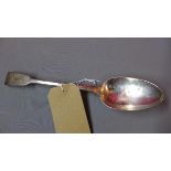 A George IV silver serving spoon, fiddle pattern, London 1824-5, maker's mark HH, approx 1.8 troy oz