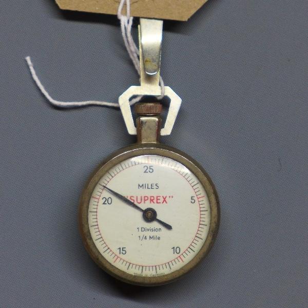 A silver pocketwatch by J. G. Graves, Sheffield, the white enamel dial with Roman numerals and outer - Bild 2 aus 4