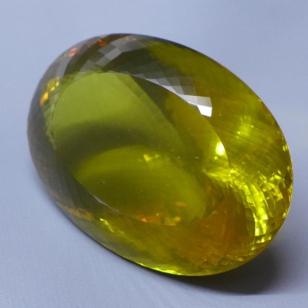 A oval cut citrine, approx. 760cts