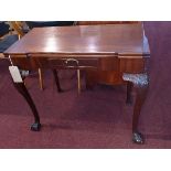 A Georgian mahogany card table, with single drawer, raised on cabriole legs