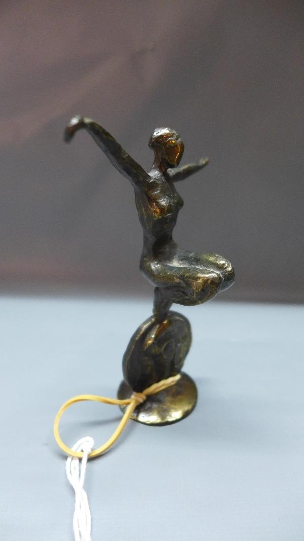 A Continental bronze figural study of a ballet dancer, H.11cm