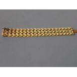 A Continental 14ct yellow gold bracelet, stamped 585, approx. 49g