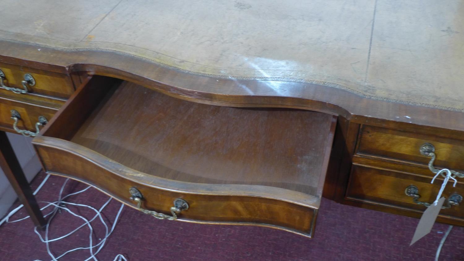 A mid 20th century ladies mahogany bow breakfront writing table, leather skiver, five drawers, two - Image 4 of 5