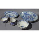 WITHDRAWN.A collection of Chinese blue and white porcelain, to include a 19th century dish