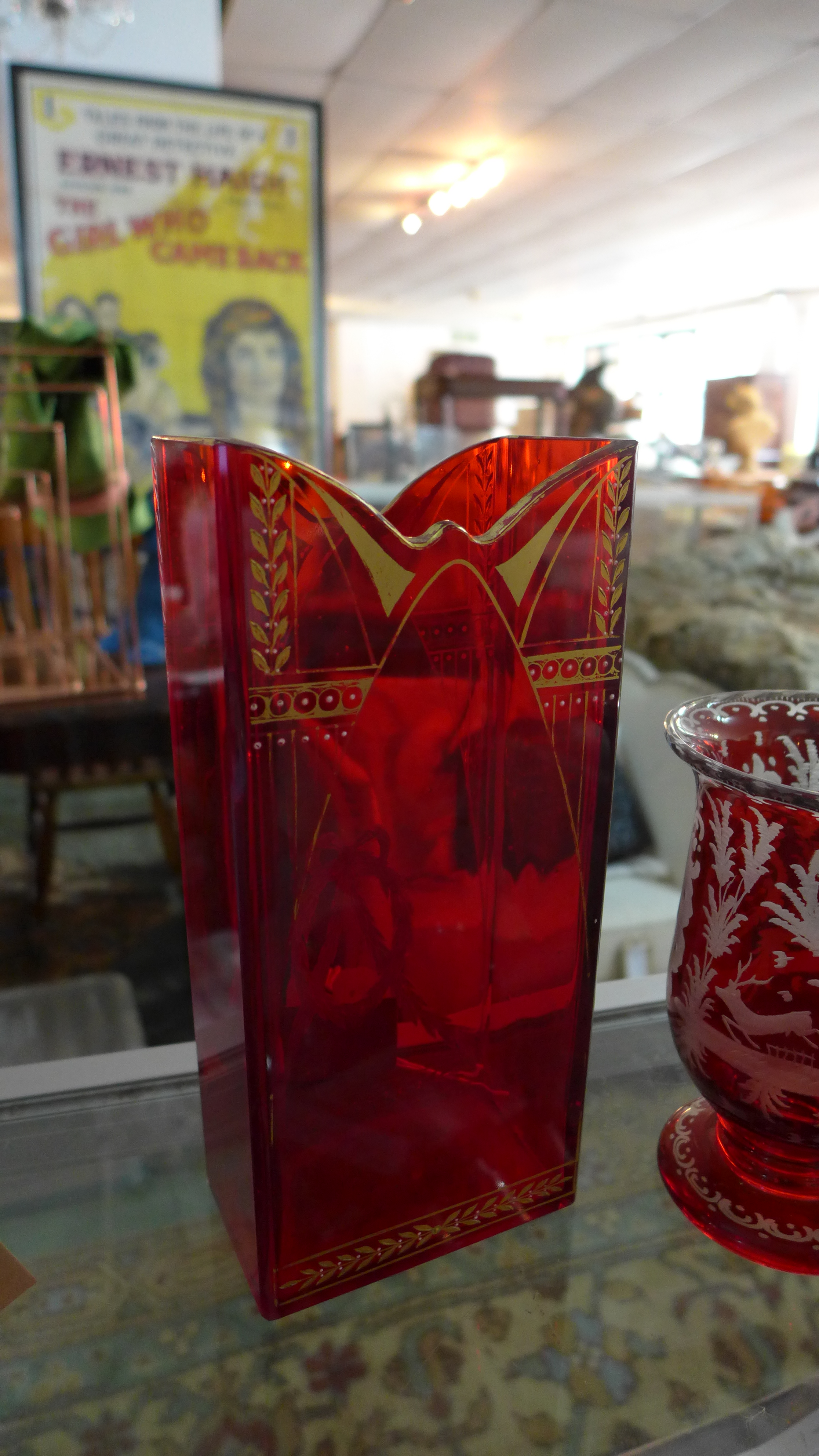 A collection of finely cut cranberry glass - Image 4 of 5