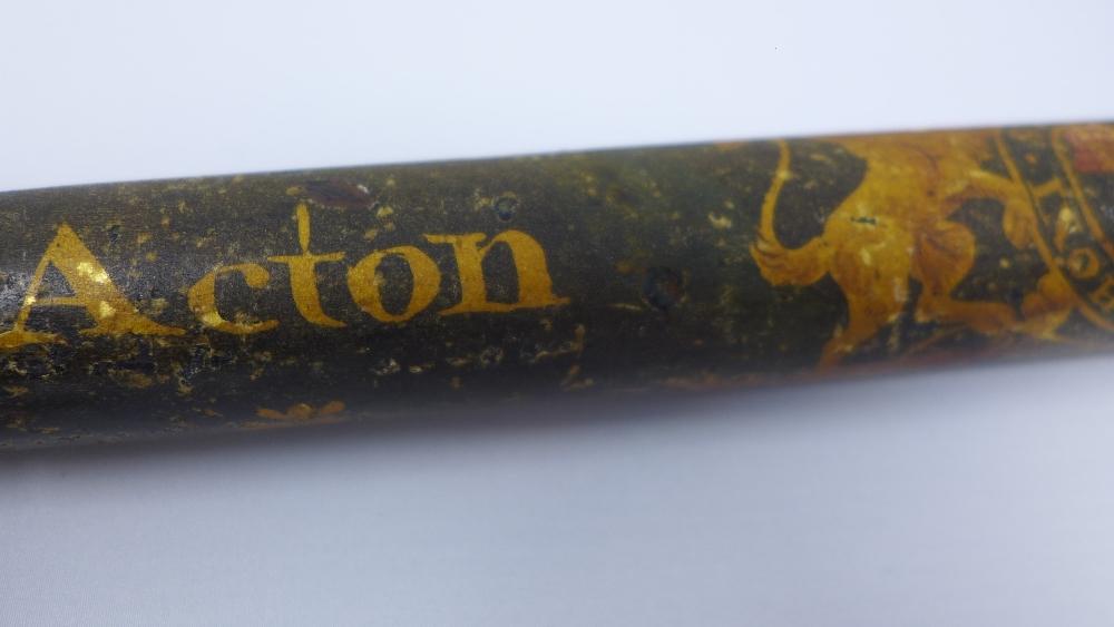 A William IV Acton police truncheon, painted with the Royal Coat of Arms and fleur de lis, H.46cm - Image 4 of 5