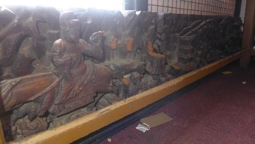 A large and impressive 18th/19th century Chinese intricately carved hardwood plaque, depicting