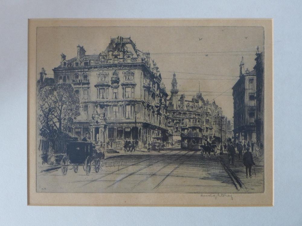 Harold Storey (Scottish, 1888-1965), 'Charing Cross', original etching, signed lower right, - Bild 4 aus 5