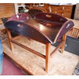 A Georgian style mahogany butler's tray top table, H.60cm L.70cm D.55cm