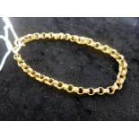 An antique 18ct yellow gold linked bracelet, 5.7g, L: 18cm