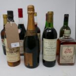 A collection of wine and spirits to include Old Rarity Bulloch Lade scotch whisky 26 2/3 fl. ozs,