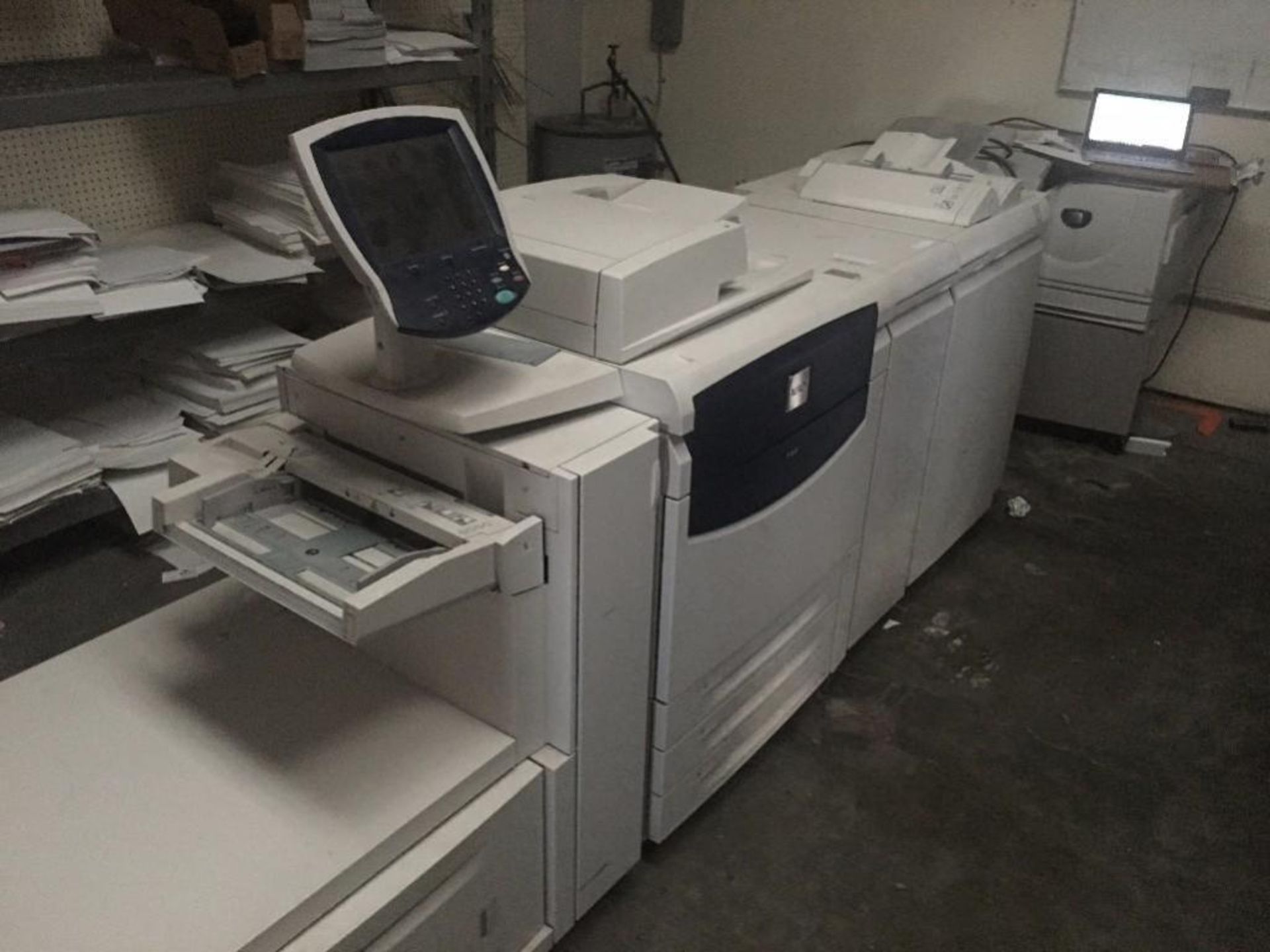 XEROX 700 DIGITAL COLOR PRESS WITH WORKSTATION / FIERY - Image 2 of 8