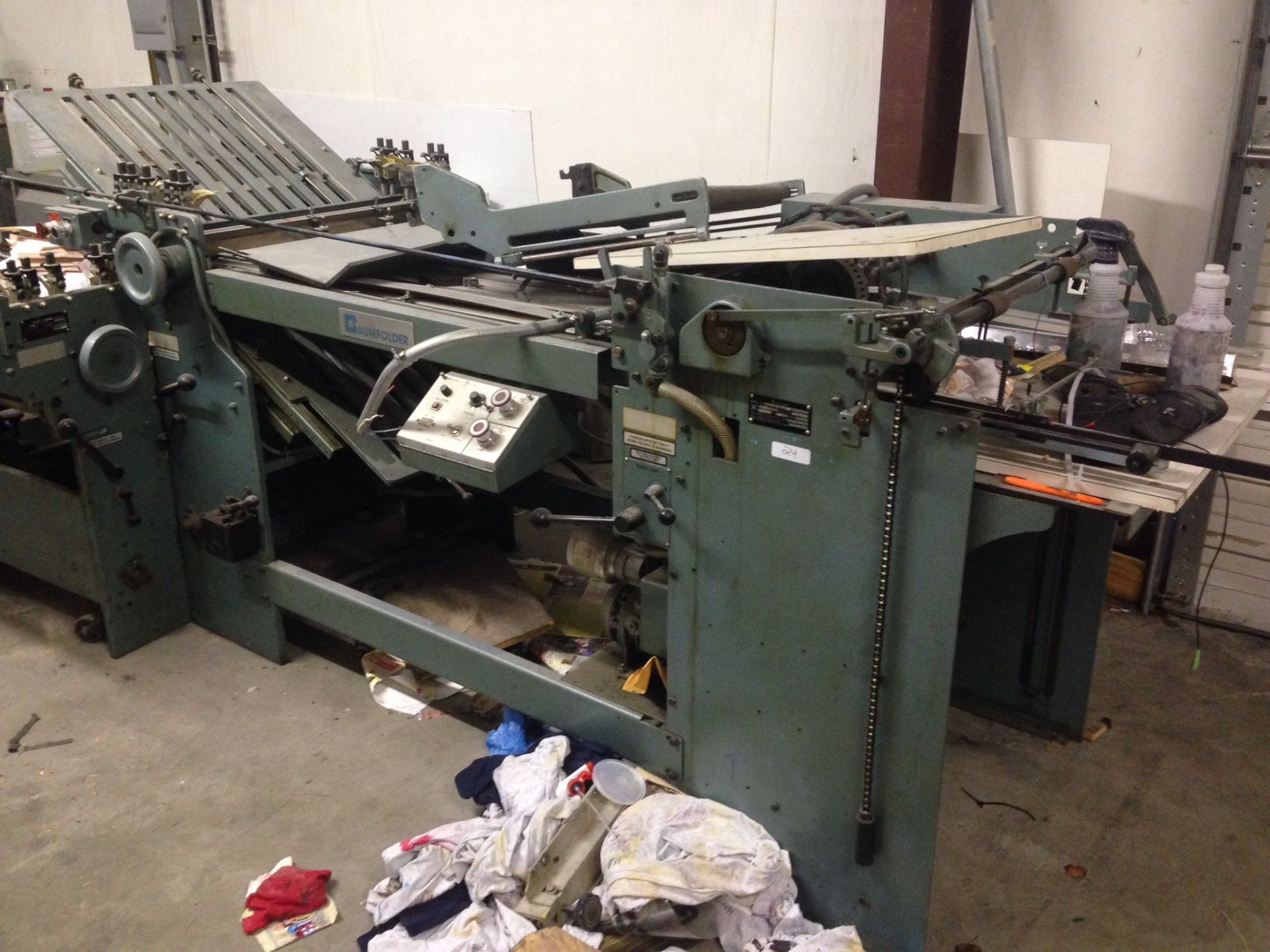 BAUMFOLDER 26 INCH BY 40 INCH SERIES 726 PILE FOLDER - Image 7 of 7