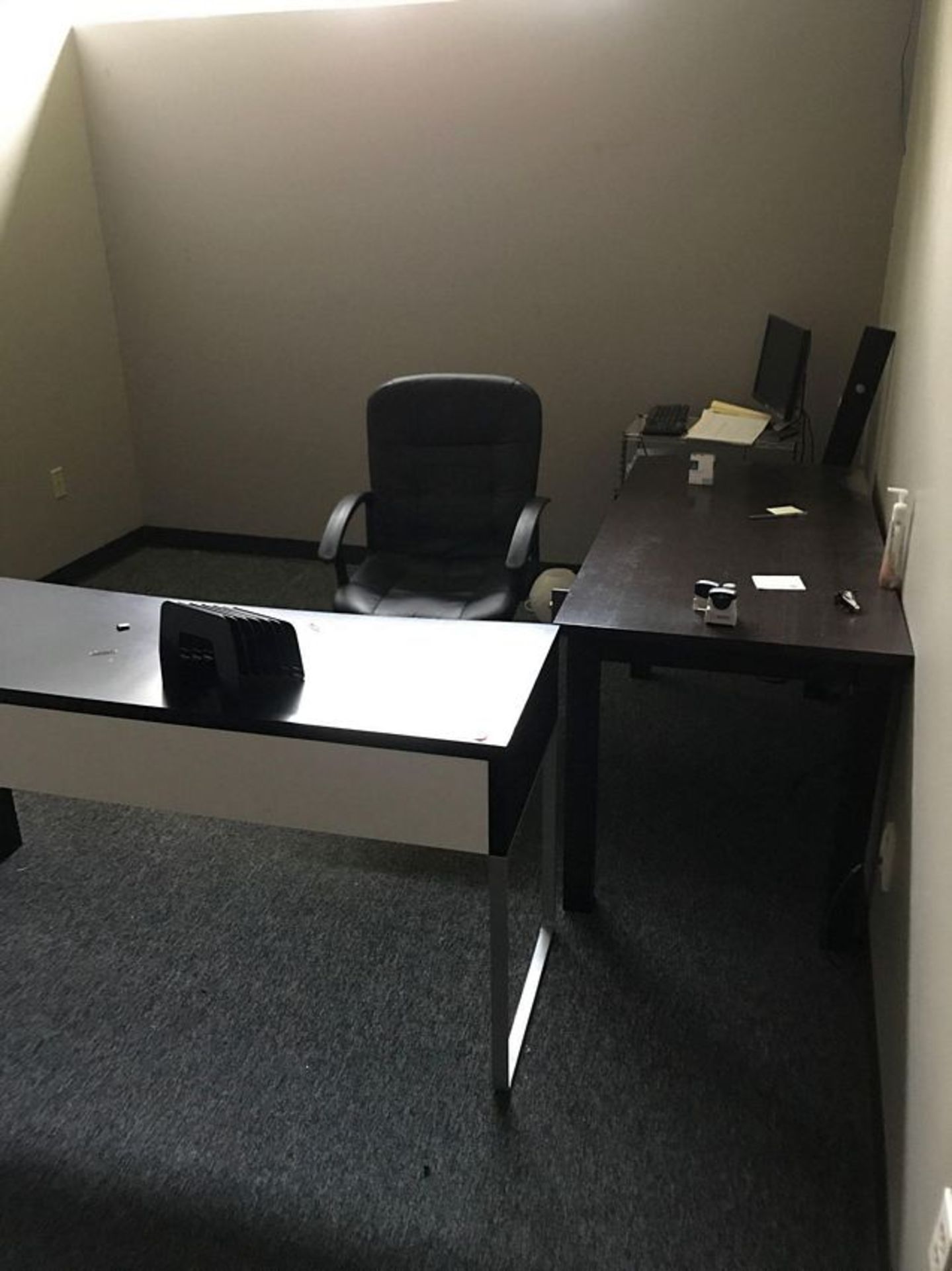 OFFICE TO INCLUDE (2) WOOD DESKS, OFFICE CHAIR, MONITOR AND METAL SHELVING