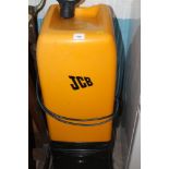 A JCB GARDEN CHIPPER