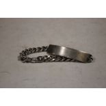 A GENTS HALLMARKED SILVER ID BRACELET