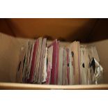 A LARGE BOX OF VINTAGE RECORDS, 45'S 78'S ETC