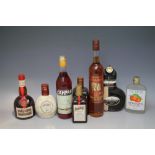 A SELECTION OF 8 BOTTLES OF LIQUEURS ETC TO INCLUDE 1 BOTTLE OF GRAND MARNIER