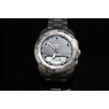 A GENTS TISSOT 'T TOUCH' TYPE WRISTWATCH, on titanium style bracelet, Dia 4.5 cm