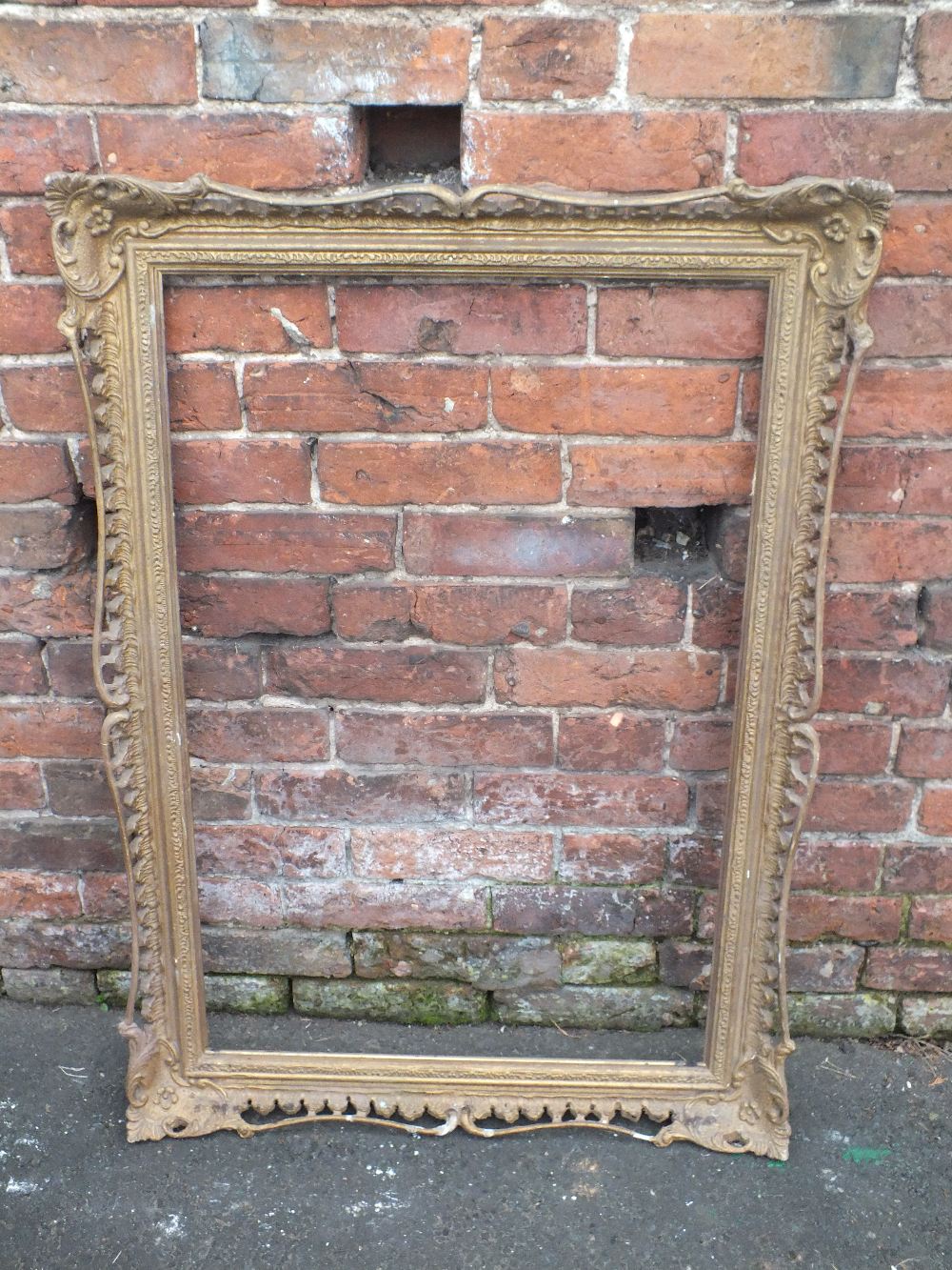 A 19TH CENTURY GILTWOOD AND PIERCED PICTURE FRAME, 91 X 58 cm A/FCondition Report:With losses - - Image 2 of 2