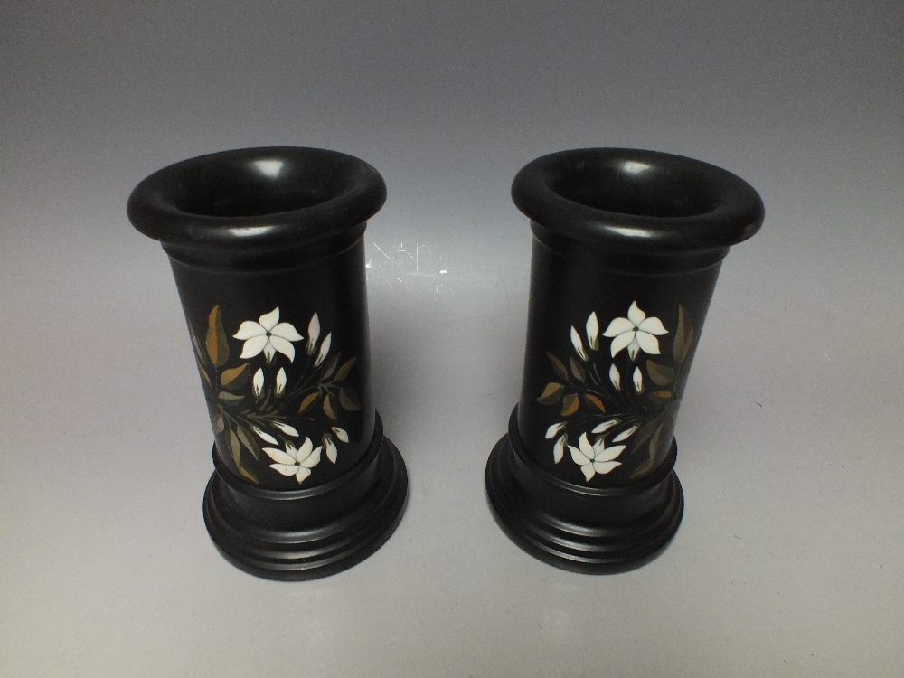 A PAIR OF DERBYSHIRE PIETRA DURA CYLINDRICAL VASES, each black slate classical vase with inlaid - Image 2 of 3