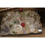 A TRAY OF ASSORTED GLASSWARE