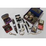 A QUANTITY OF ASSORTED WRIST WATCHES AND COSTUME JEWELLERY