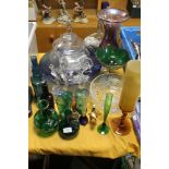 A QUANTITY OF ASSORTED GLASS ITEMS TO INCLUDE VASES, CUT GLASS FRUIT BOWL, ETC