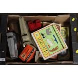 A TRAY OF VINTAGE TOYS AND GAMES