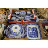 A LARGE QUANTITY OF SPODE ITALIAN BLUE AND WHITE TEA AND DINNER WARE TO INCLUDE A LIDDED TUREEN, OV